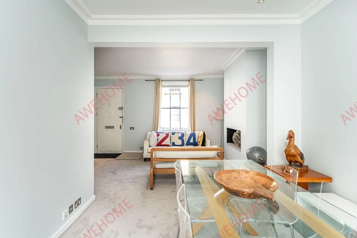 LondonWeekly Rental  Rentals[Weekly Rental ]First Street 3B
