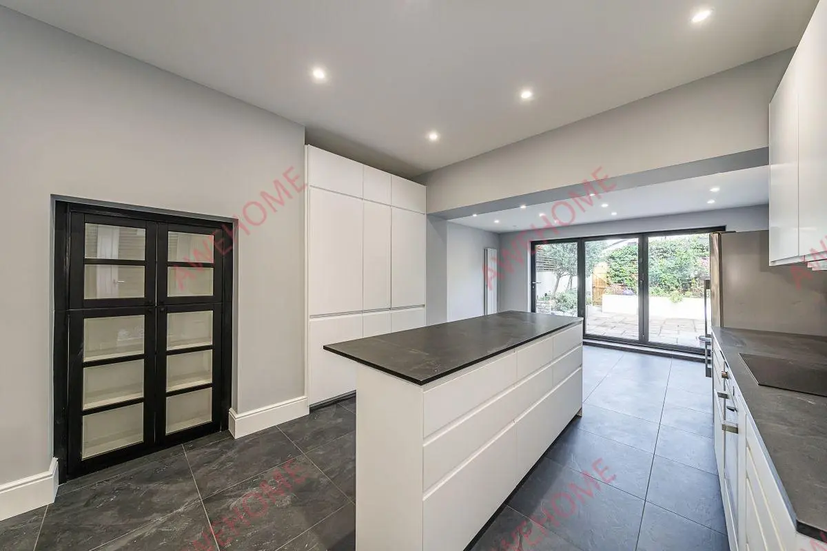 倫敦租房Clapham Common North Side 3B