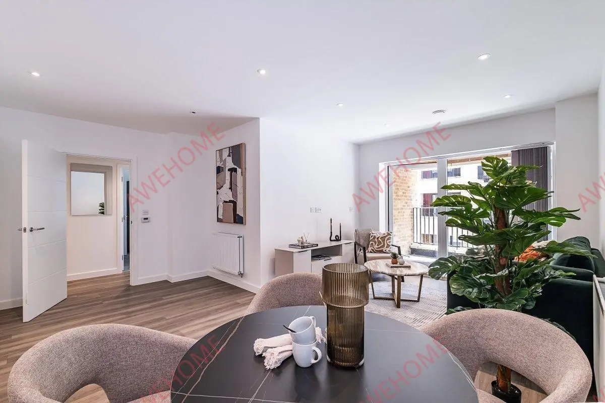 LondonPersonal housing Rentals[Personal housing]Brumwell Avenue SE18 1B