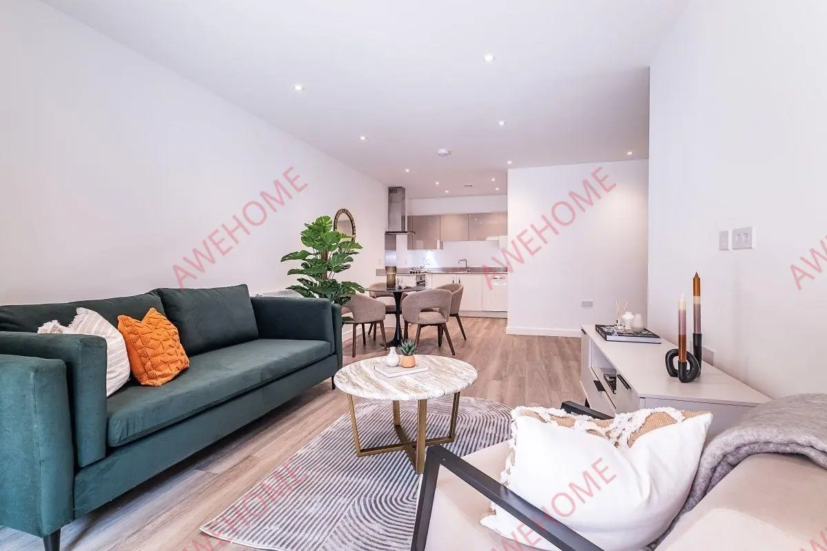 LondonPersonal housing Rentals[Personal housing]Brumwell Avenue SE18 1B
