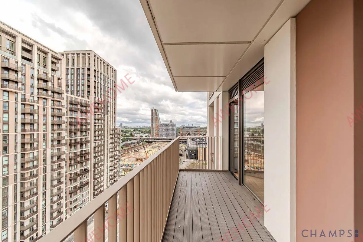 Londonshort-term accommodation Rentals[short-term accommodation]Cascade Way W12 2B