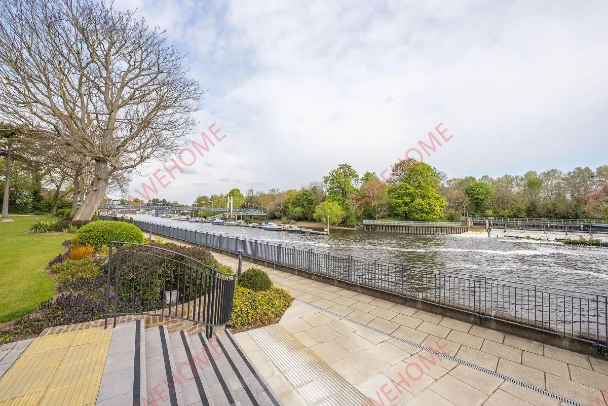 LondonBNB Rentals[BNB]Pinewood Gardens 2B