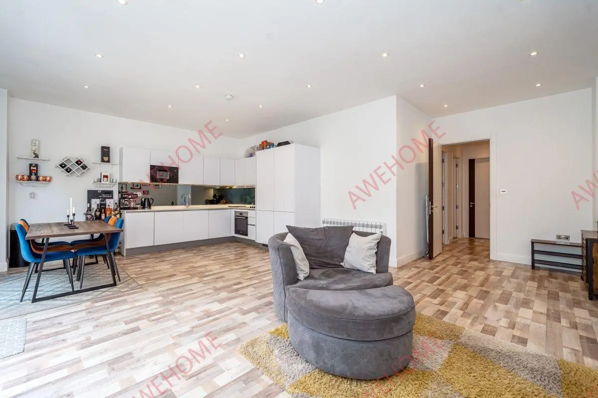 倫敦租房Gunnersbury Avenue 2B