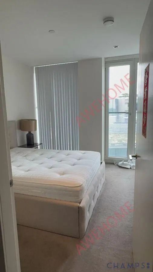 Londonshort-term accommodation Rentals[short-term accommodation]55 Upper Ground SE1 2B