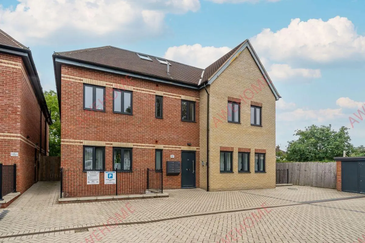 倫敦租房Gunnersbury Avenue 2B