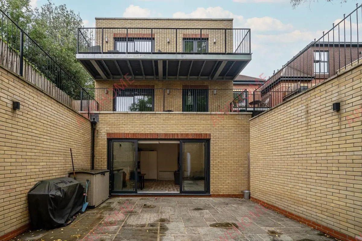 倫敦租房Gunnersbury Avenue 2B