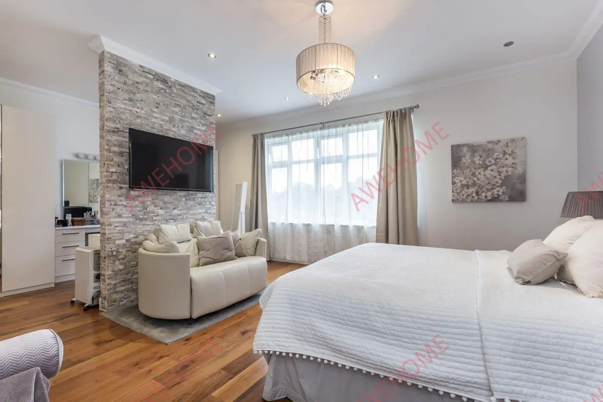 Londonshort-term accommodation Rentals[short-term accommodation]Hamilton Road London W5 8B