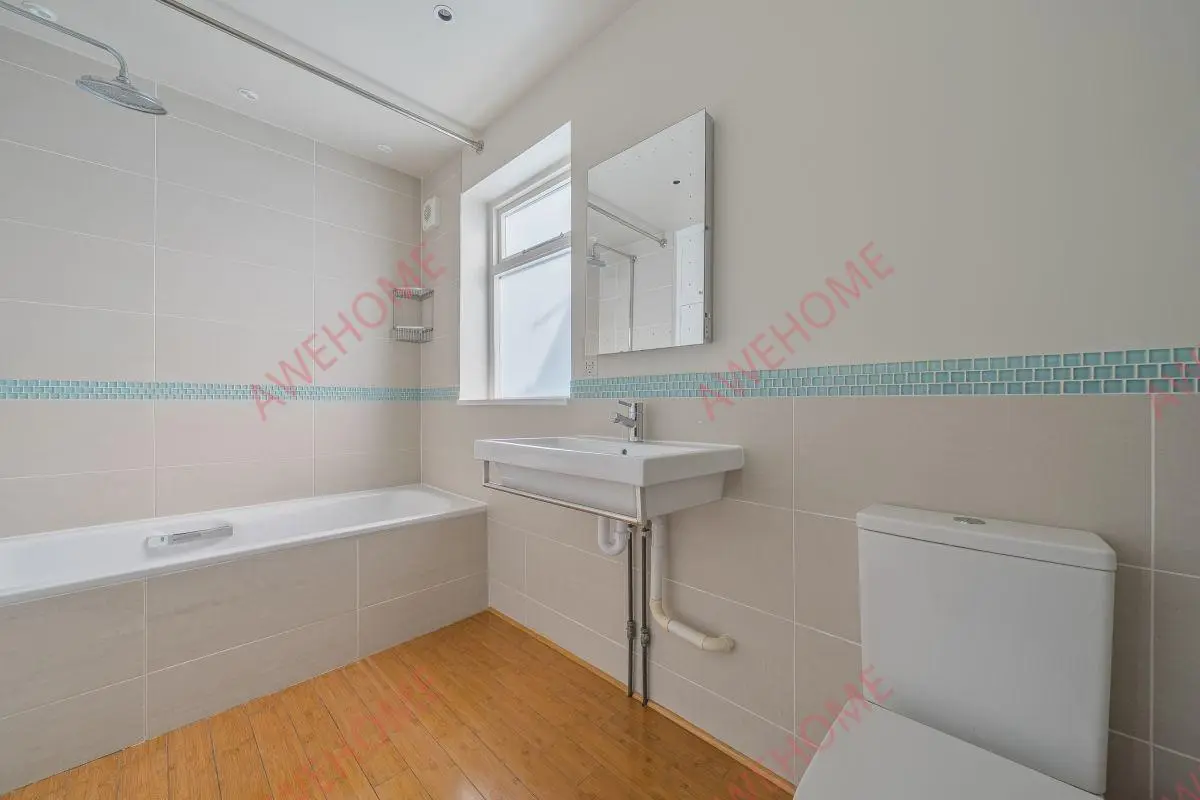 London RentalsElla Road 5B