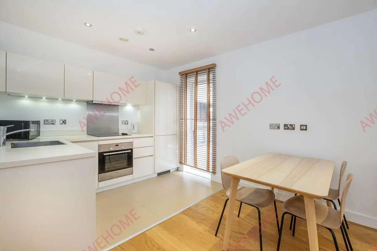 倫敦租房Coombe Lane 1B