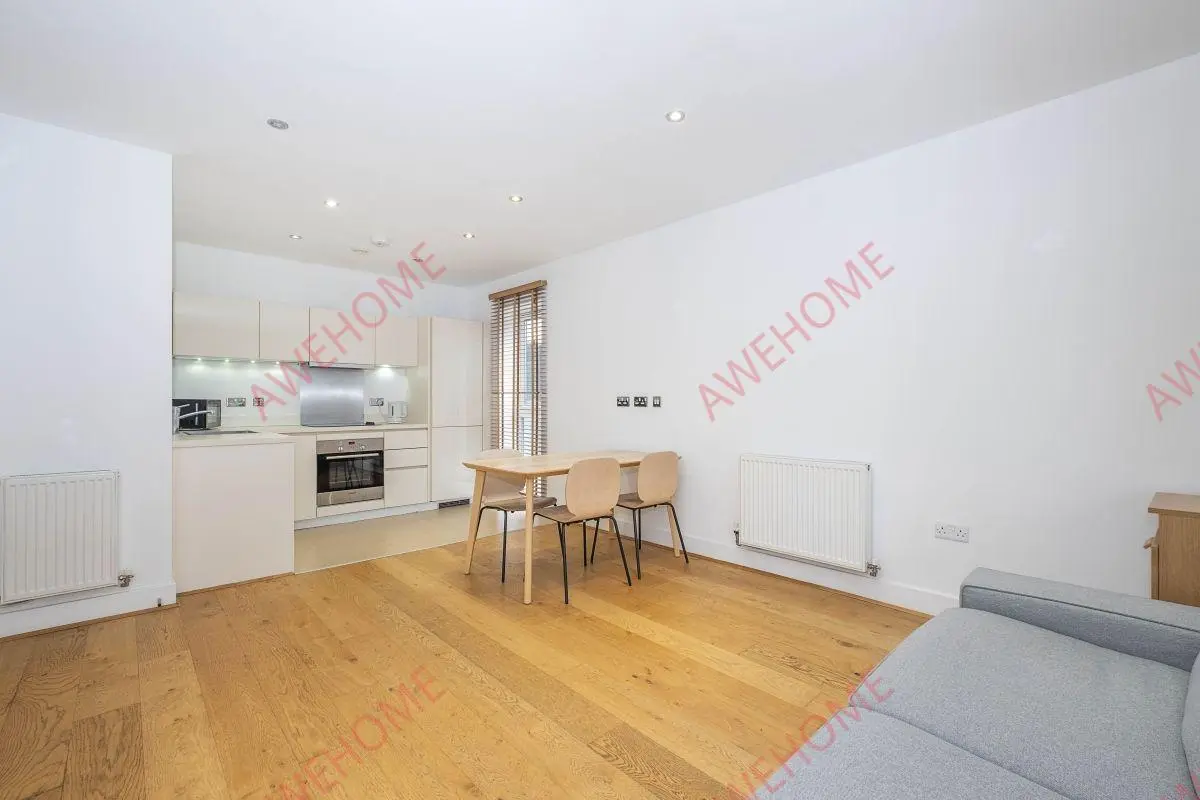 倫敦租房Coombe Lane 1B