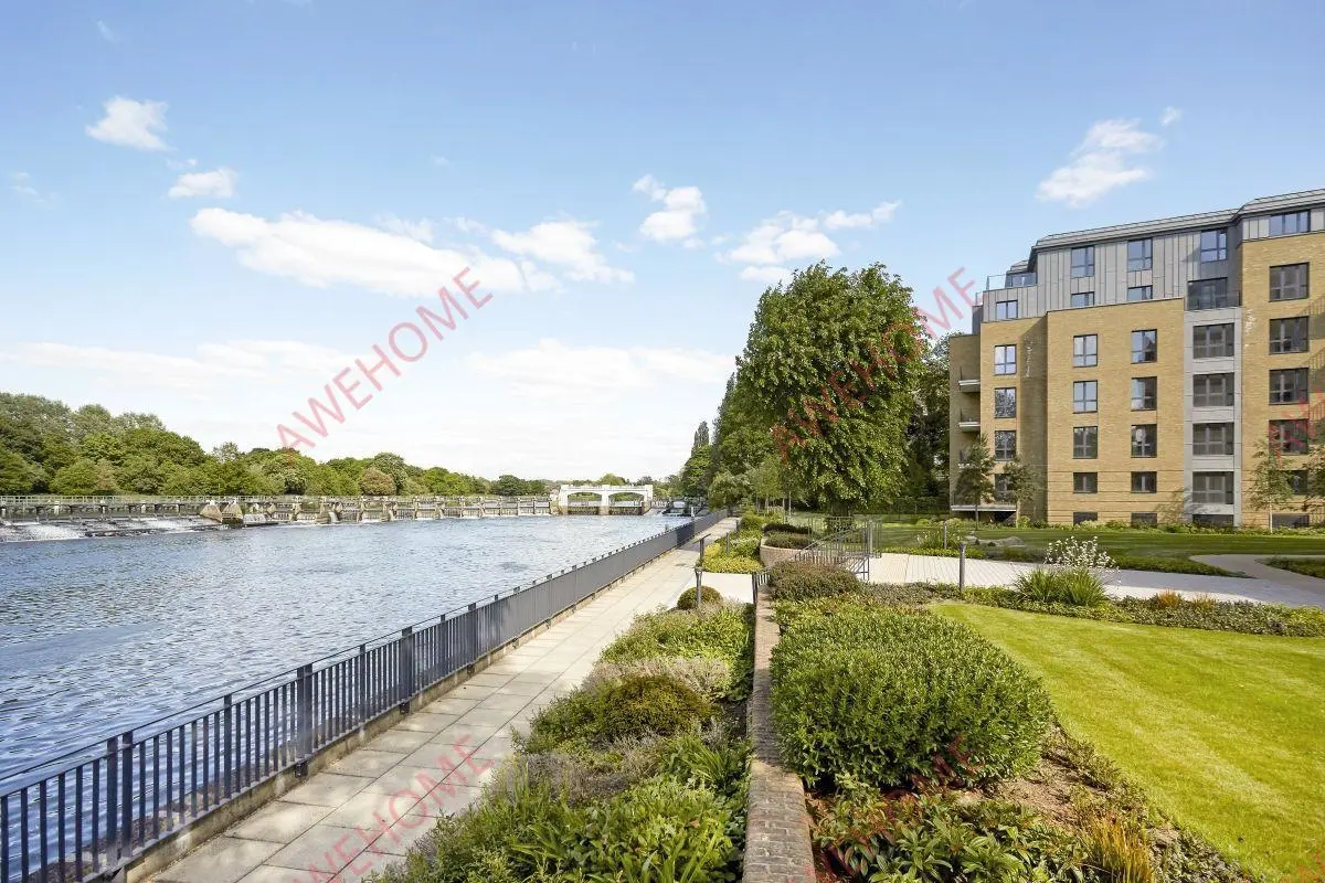 倫敦租房Pinewood Gardens 3B