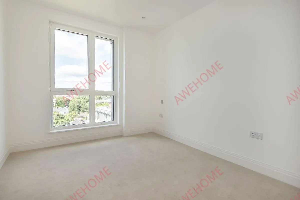 倫敦租房Pinewood Gardens 3B