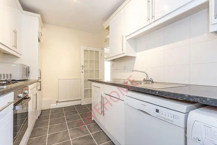 倫敦租房Richmond Hill 3B