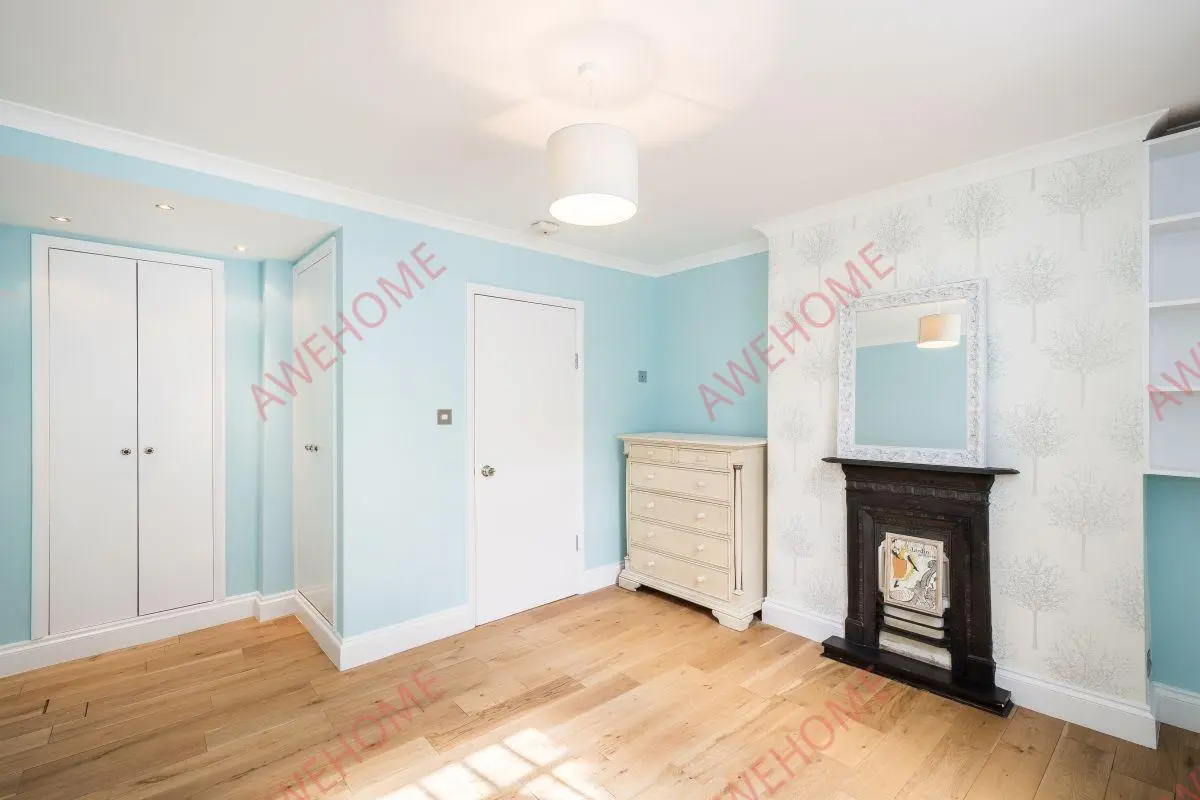 倫敦租房Heath Street 2B