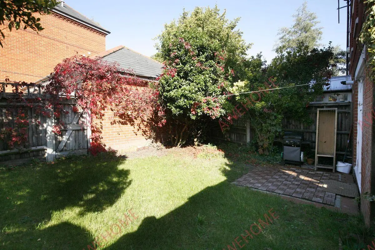 倫敦租房Cross Deep 4B