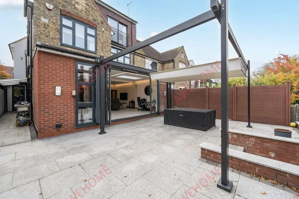 倫敦租房Creighton Avenue 6B