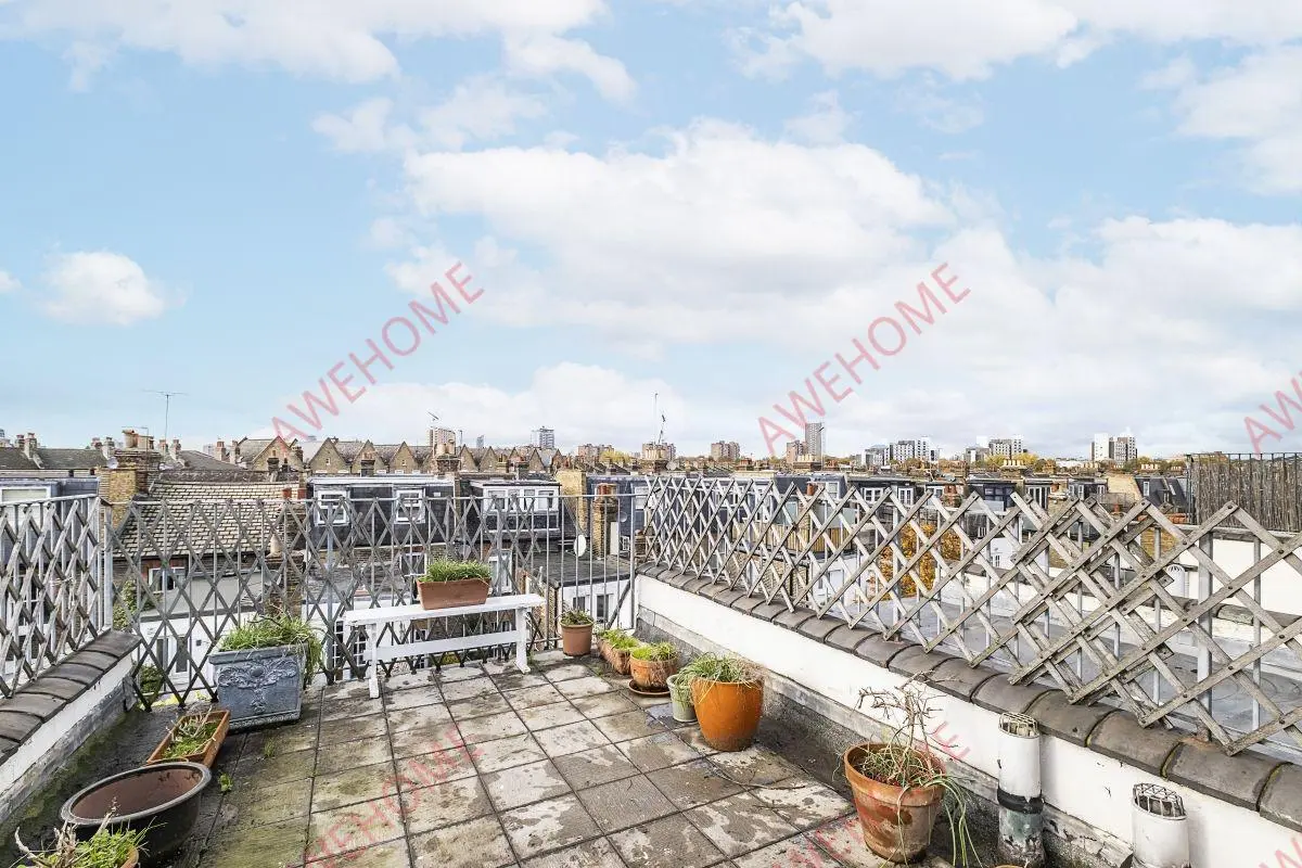 倫敦租房Queenstown Road 1B