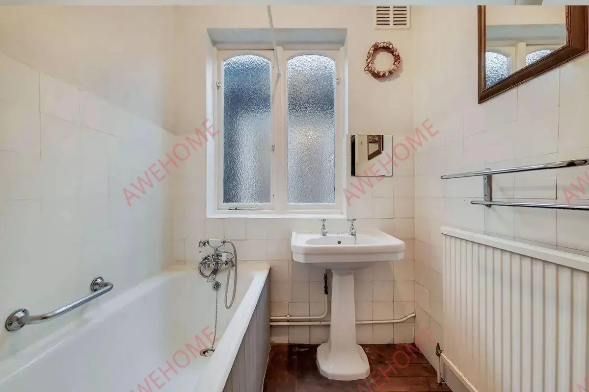 倫敦租房Woodbourne Avenue 5B