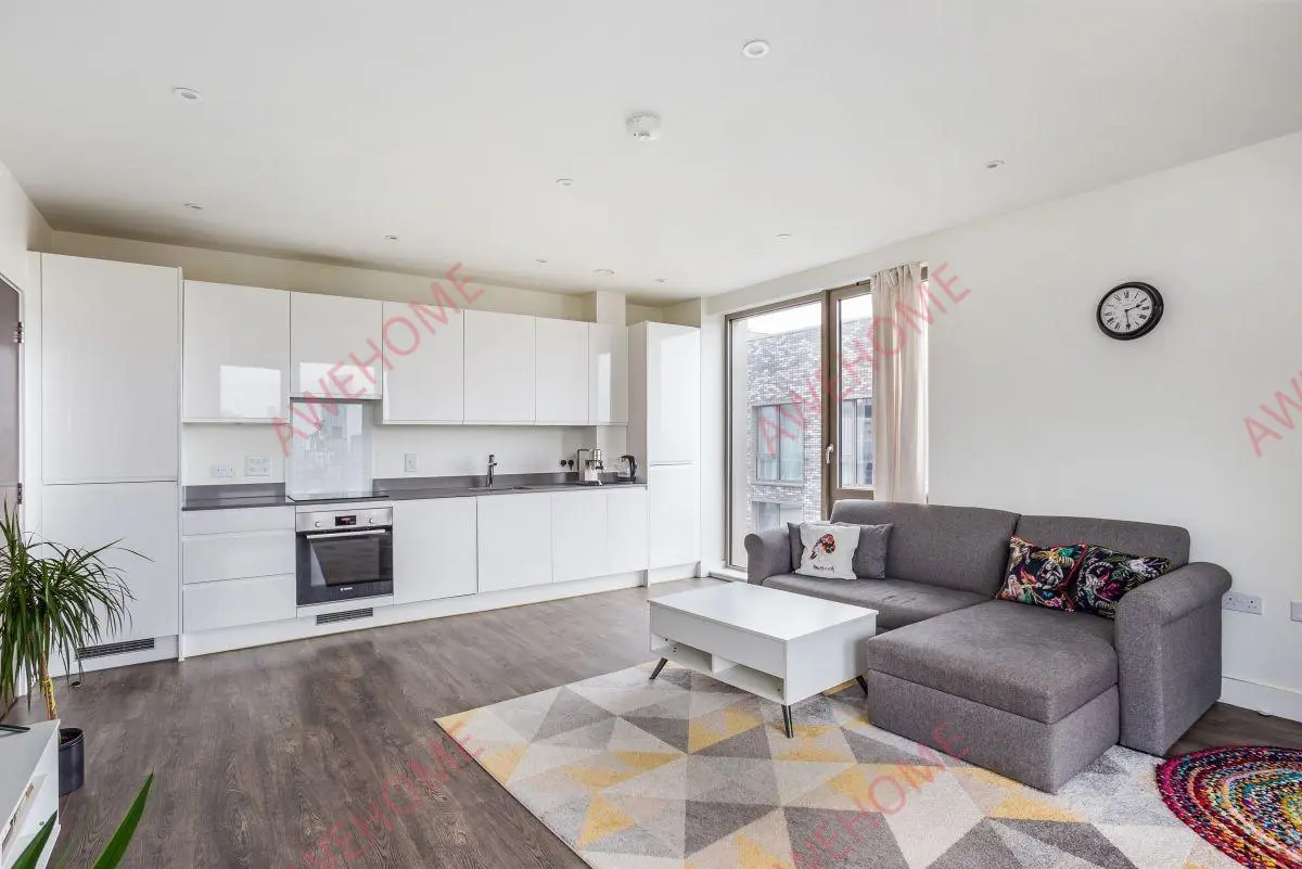 倫敦租房New Village Avenue E14 2B