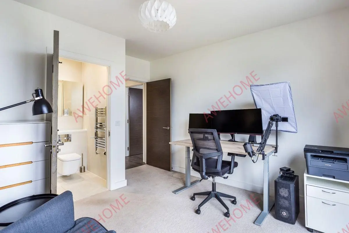 倫敦租房New Village Avenue E14 2B