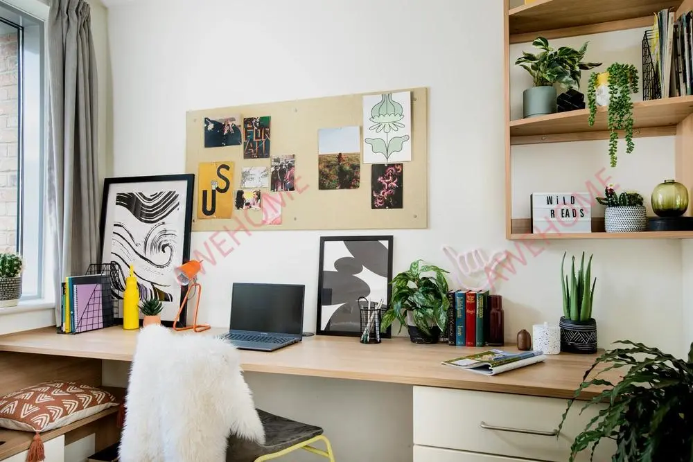 London RentalsMoonraker Point