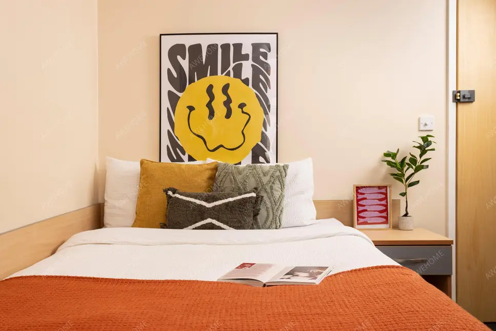 LiverpoolWeekly Rental  Rentals[Weekly Rental ]Lennon Studios