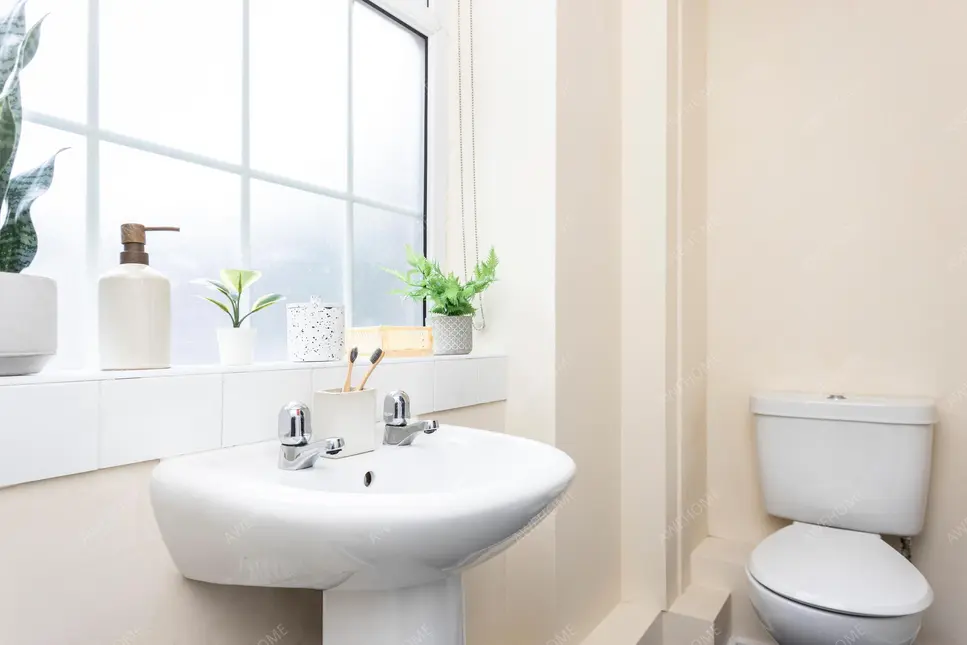 LiverpoolWeekly Rental  Rentals[Weekly Rental ]Lennon Studios