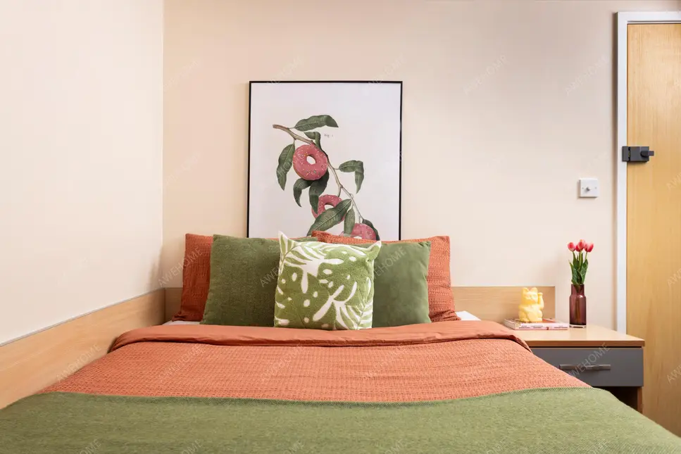 LiverpoolWeekly Rental  Rentals[Weekly Rental ]Lennon Studios