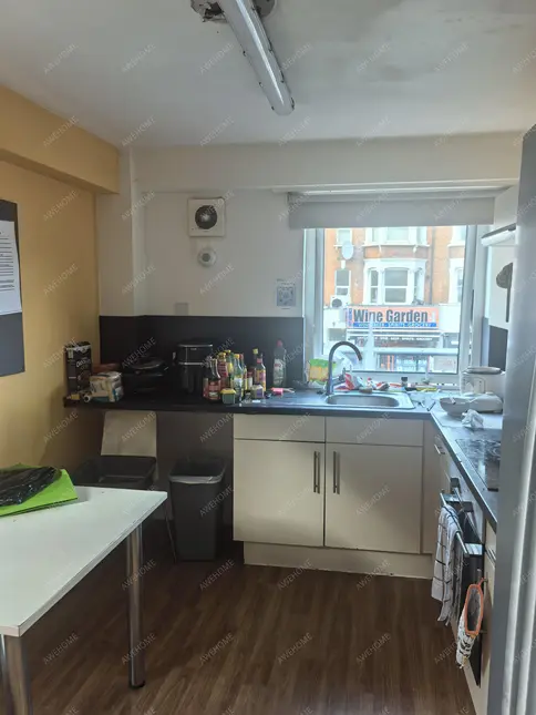 LondonBNB Rentals[BNB]iQ The Arcade