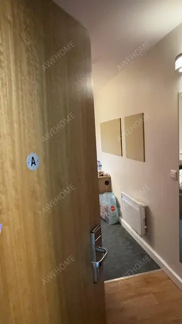 ReadingCelebrities Rentals[Celebrities]Kendrick Hall