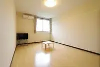 nagahama city RentalsLEONEXT Bonheur Minami Gofuku