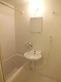 TsurugashimaBNB Rentals[BNB]leopalace Sunmall Shinmachi