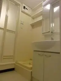 Oita RentalsLEONEXT Higashi Todai