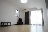 Fukuoka RentalsLEONEXT Shine Court Takamiya