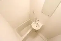 nagahama city RentalsLEONEXT Kano