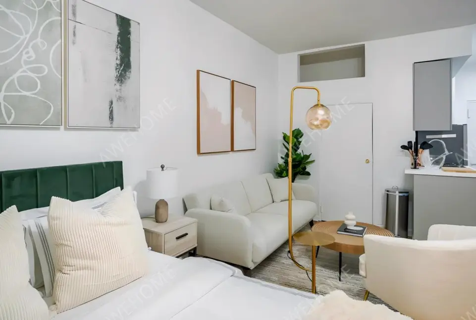 NewYork RentalsW 74th St