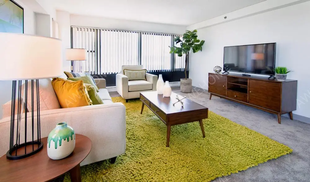 Boston RentalsLongwood Galleria Apartments