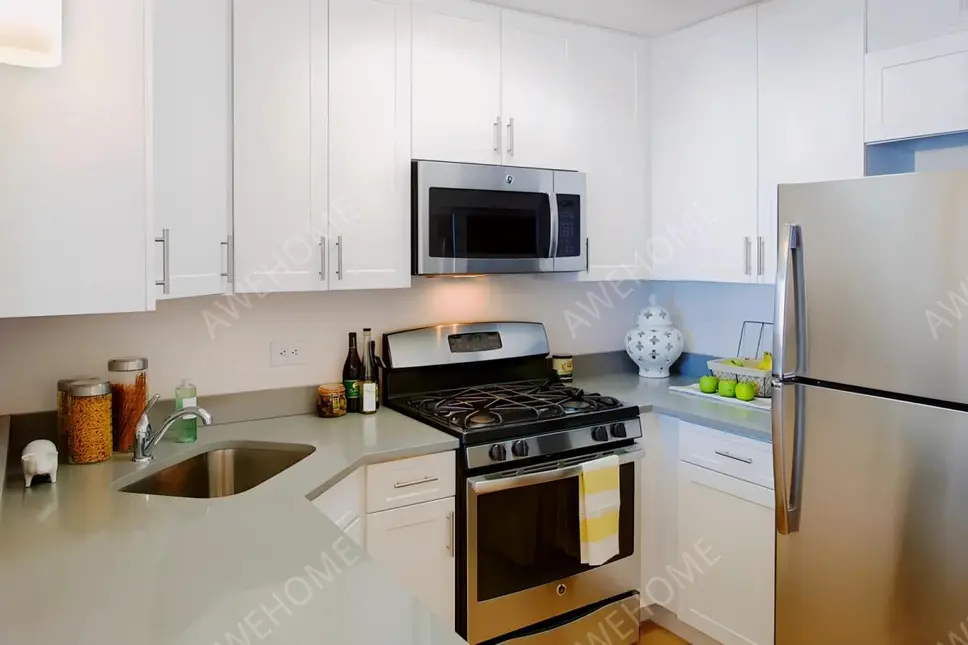 NewYorkshort-term accommodation Rentals[short-term accommodation]355 South End Avenue