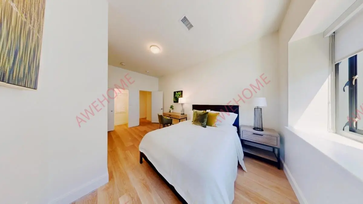 Boston RentalsAtrium on Commonwealth