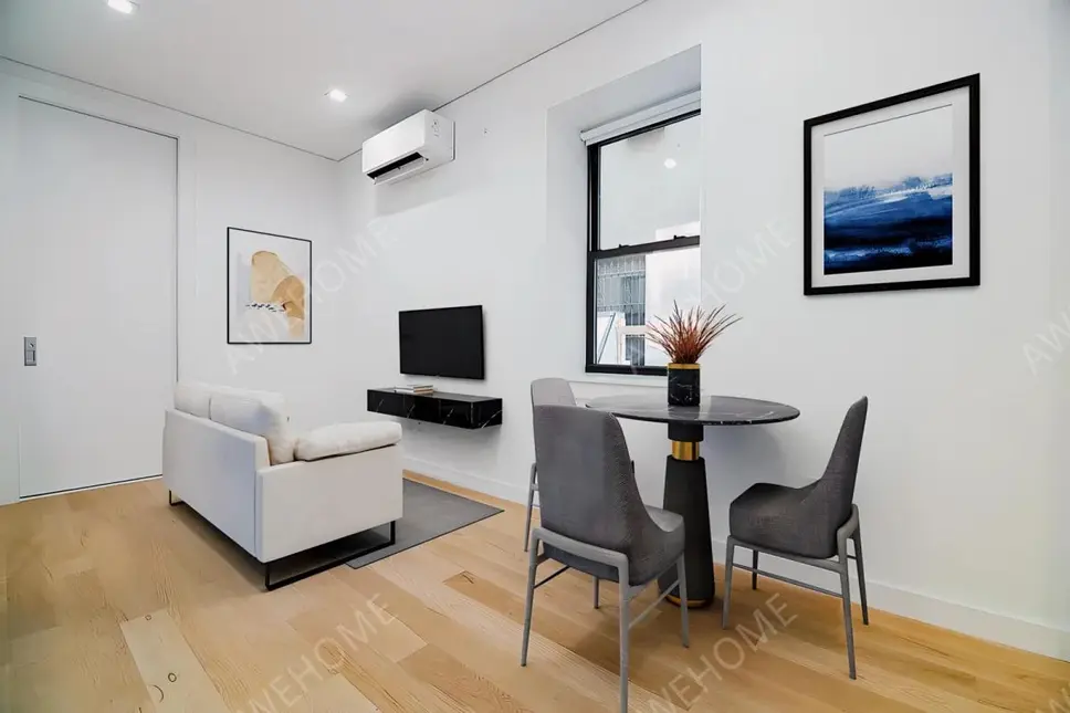 NewYork Rentals59 Thompson Street