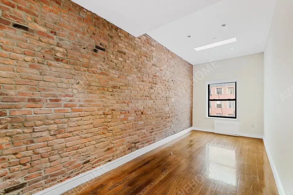 NewYorkSingle Apartment Rentals[Single Apartment]316 West 14th Street