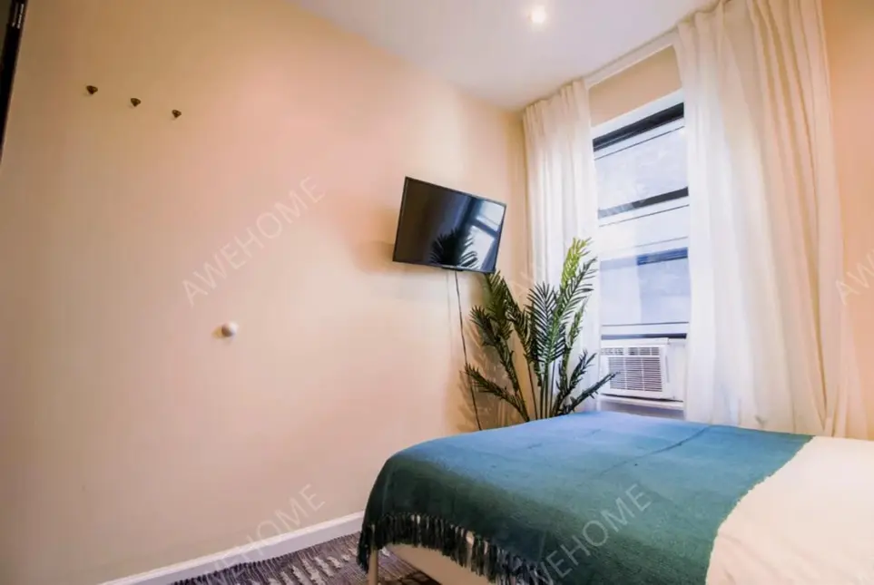 NewYorkCelebrities Rentals[Celebrities]15 West 107th Street