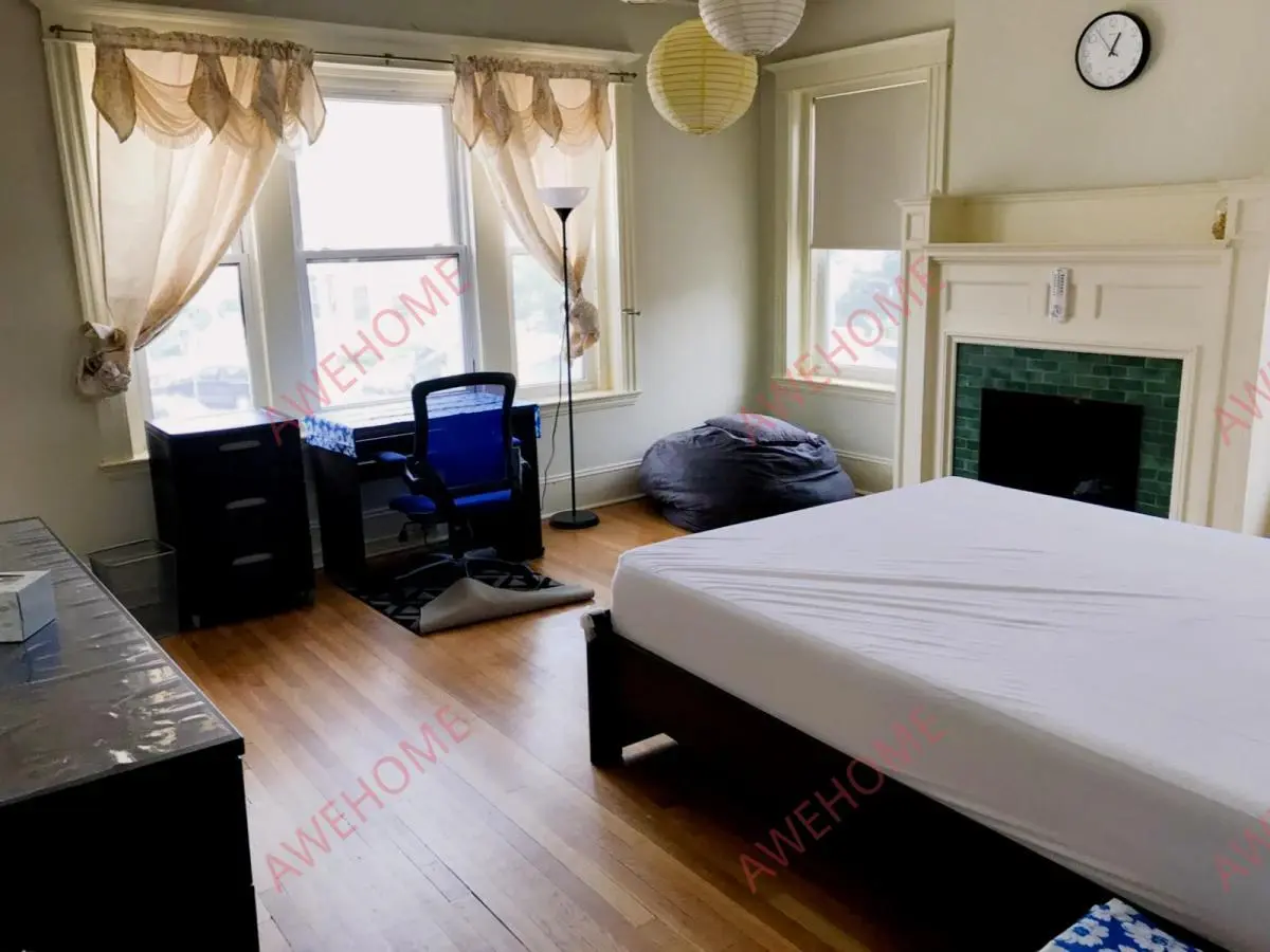 Boston Rentals6 Radcliffe