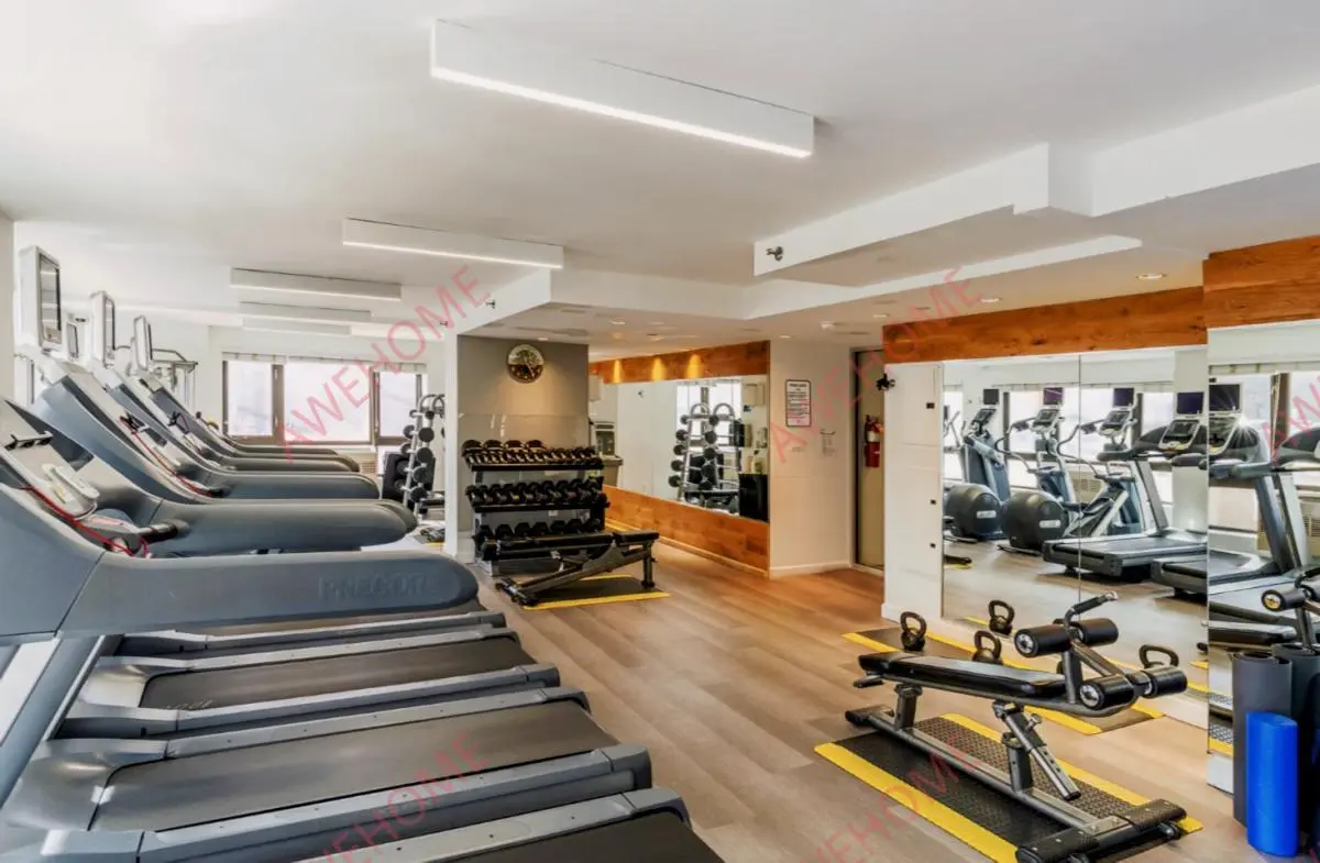 NewYorkPersonal housing Rentals[Personal housing]The Exo