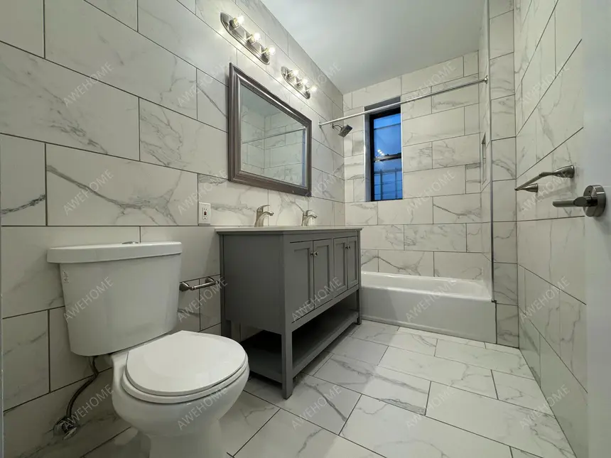 NewYorkshort-term accommodation Rentals[short-term accommodation]452 Fort Washington Avenue