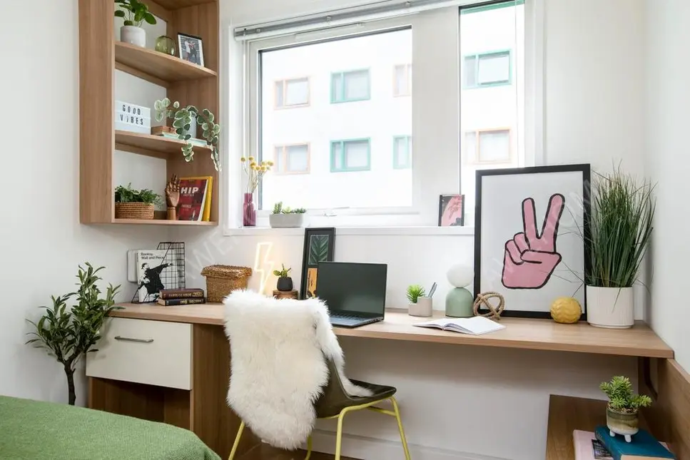 LondonWeekly Rental  Rentals[Weekly Rental ]North Lodge