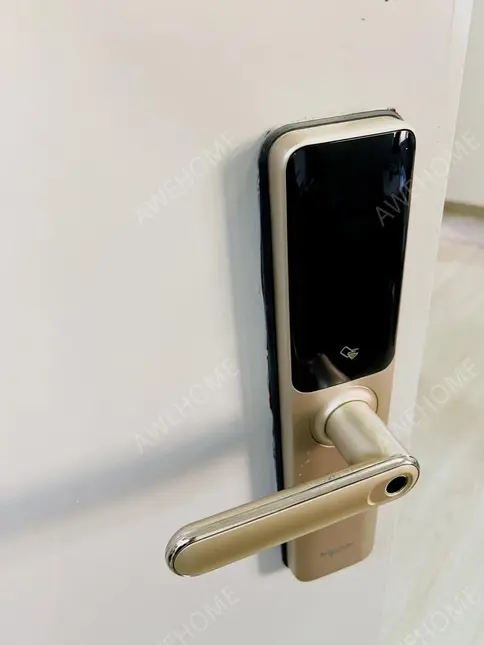 HongKongShort term Apartment Rentals[Short term Apartment]昌鸿大厦