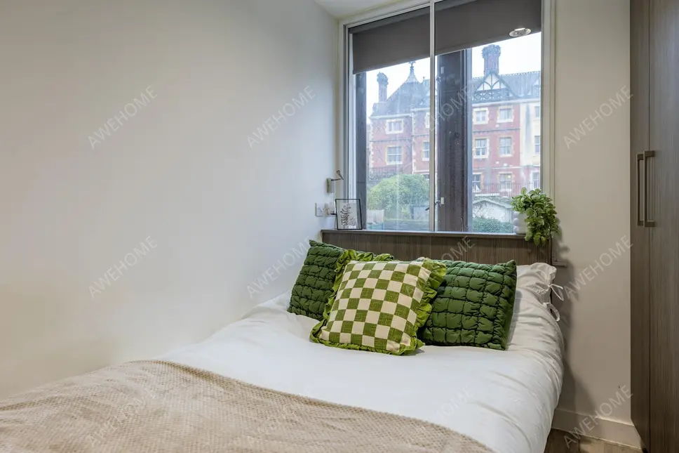 Bristolshort-term accommodation Rentals[short-term accommodation]Centre Gate