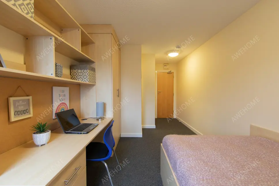 Lincoln RentalsBrayford Quay