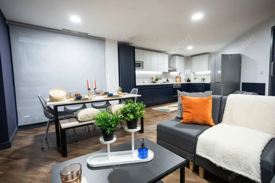 Leeds RentalsTribeka